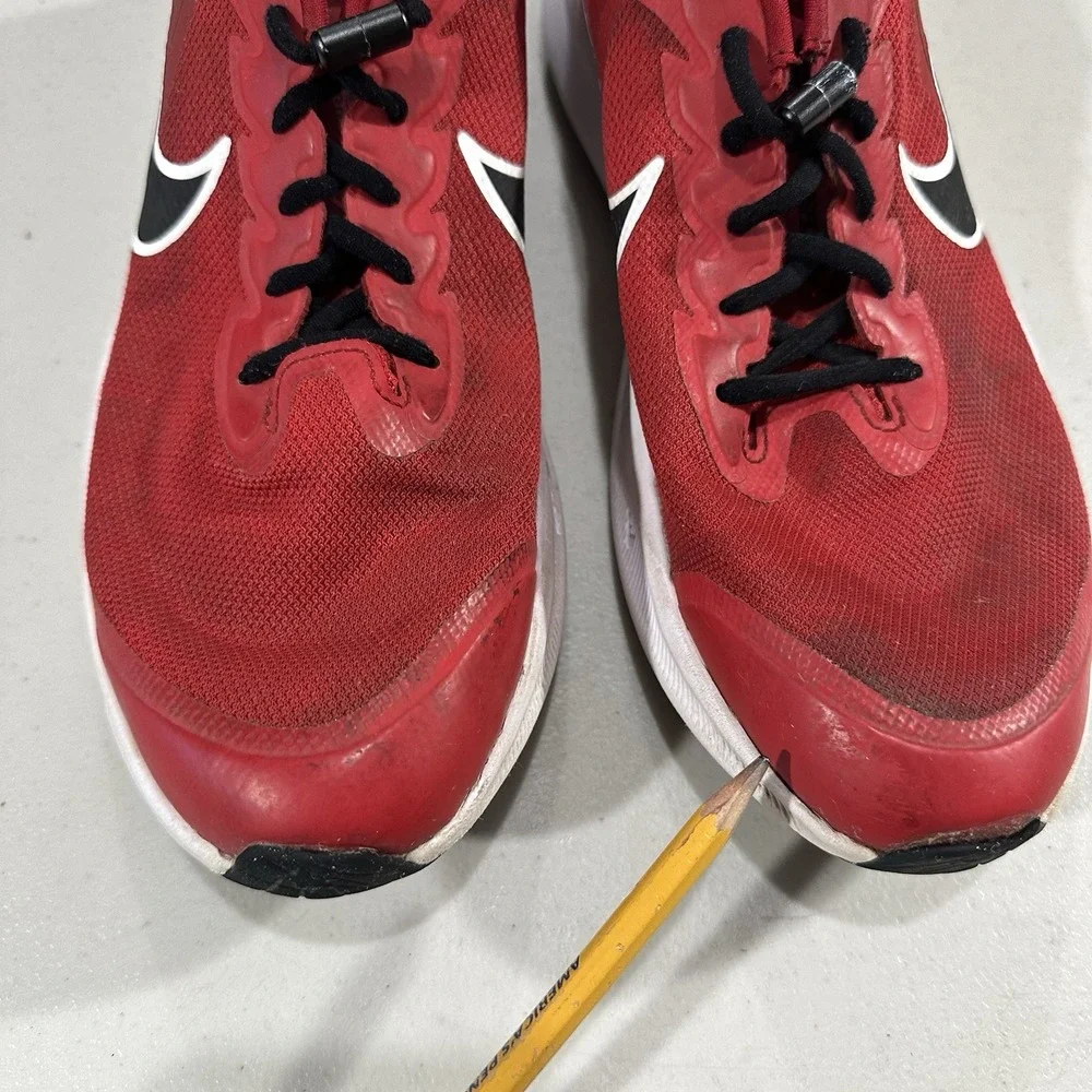 Nike Footwear Nike Star Runner Shoes Red White Black Size 7Y